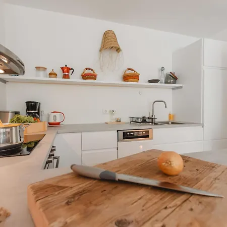 Alpennest By Interhome شقة